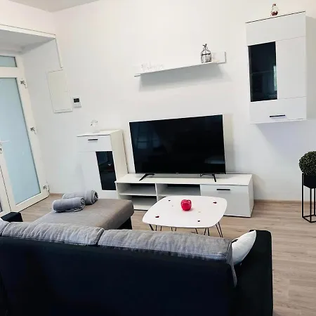 Apartmani Lu&Lo Delnice Exterior photo